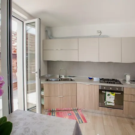 Апартаменты Casa Fiore Лезено